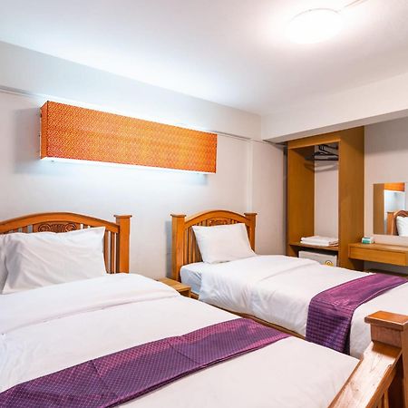 Go Inn Khaosan Road โกอินน์ ตรอกข้าวสาร3 Bangkok Buitenkant foto