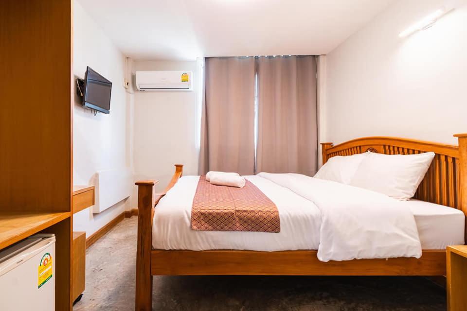 Go Inn Khaosan Road โกอินน์ ตรอกข้าวสาร3 Bangkok Buitenkant foto